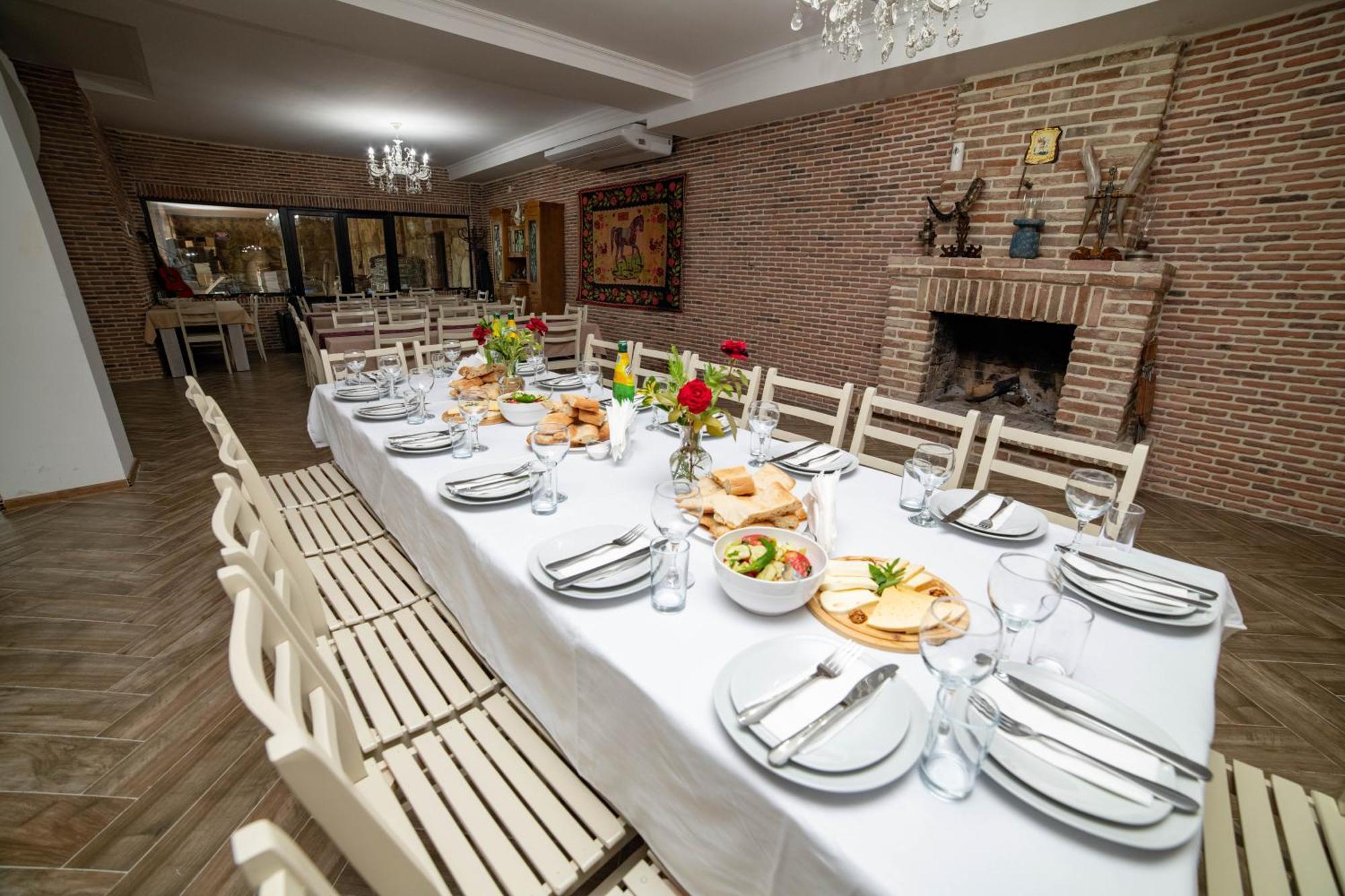 Bekas Wine Cellar Hotel Akhmeta Ngoại thất bức ảnh